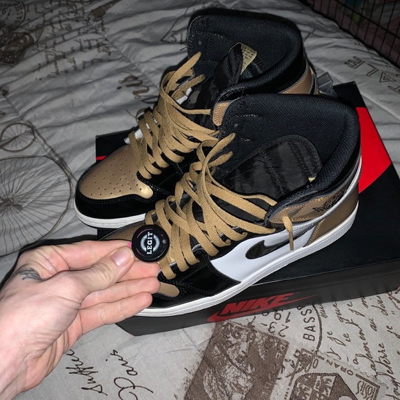 Air jordan 1  HIGH OG NRG gold toe - Picture 9 of 10